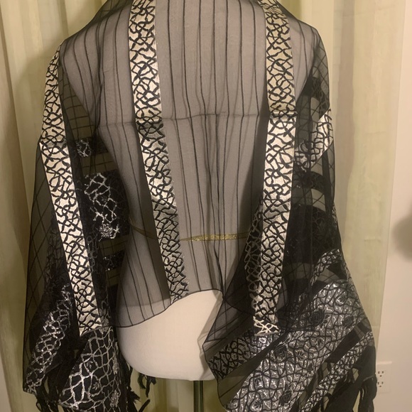 Accessories - Elegant Black and Silver Sheer Shawl